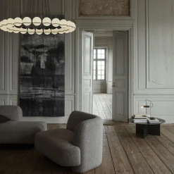 Model 566 Table Lamp, black