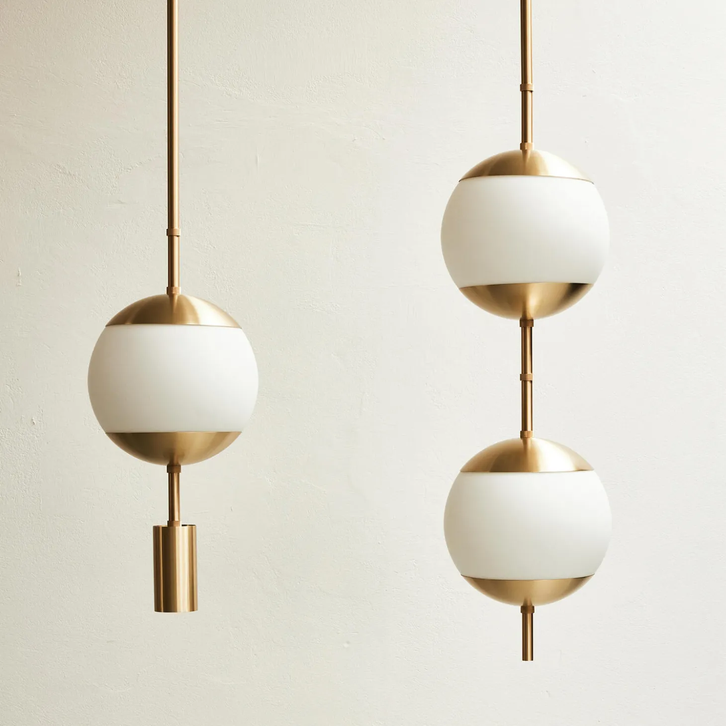 Monroe 1 Ceiling with Spot, brass/opal