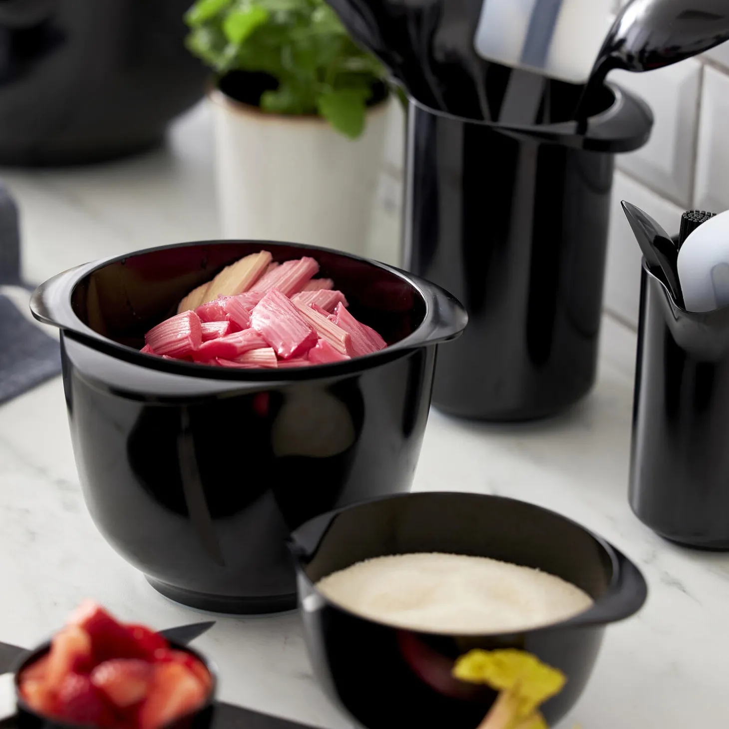 NEW Margrethe røreskål, carbon black