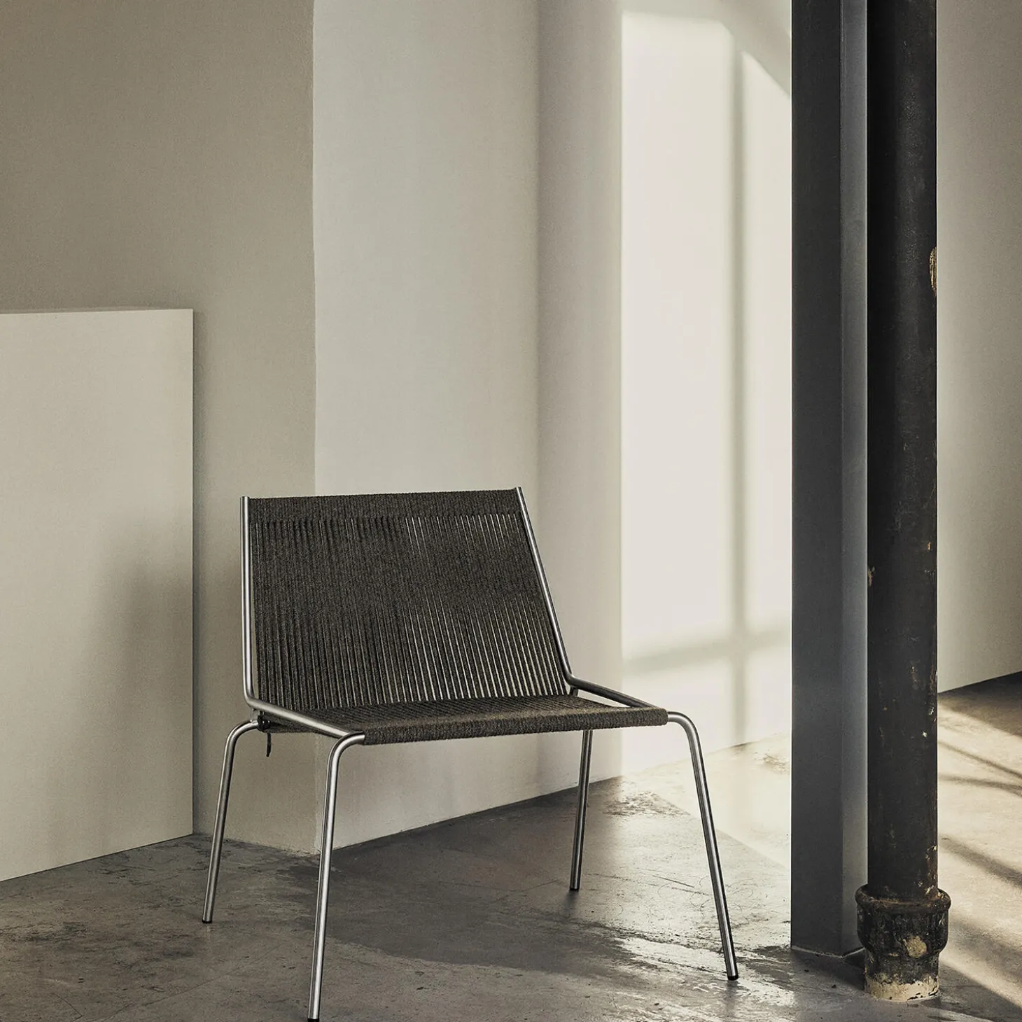 Noel Lounge Chair, steel/dark grey wool