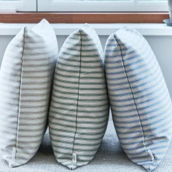 Outdoor Fine Stripe pude, blue