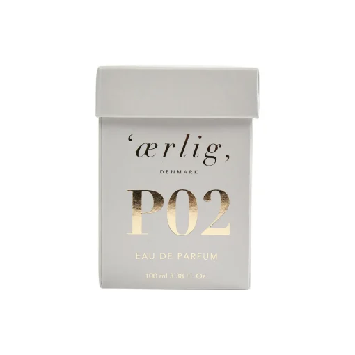 P02 Eau de Parfum