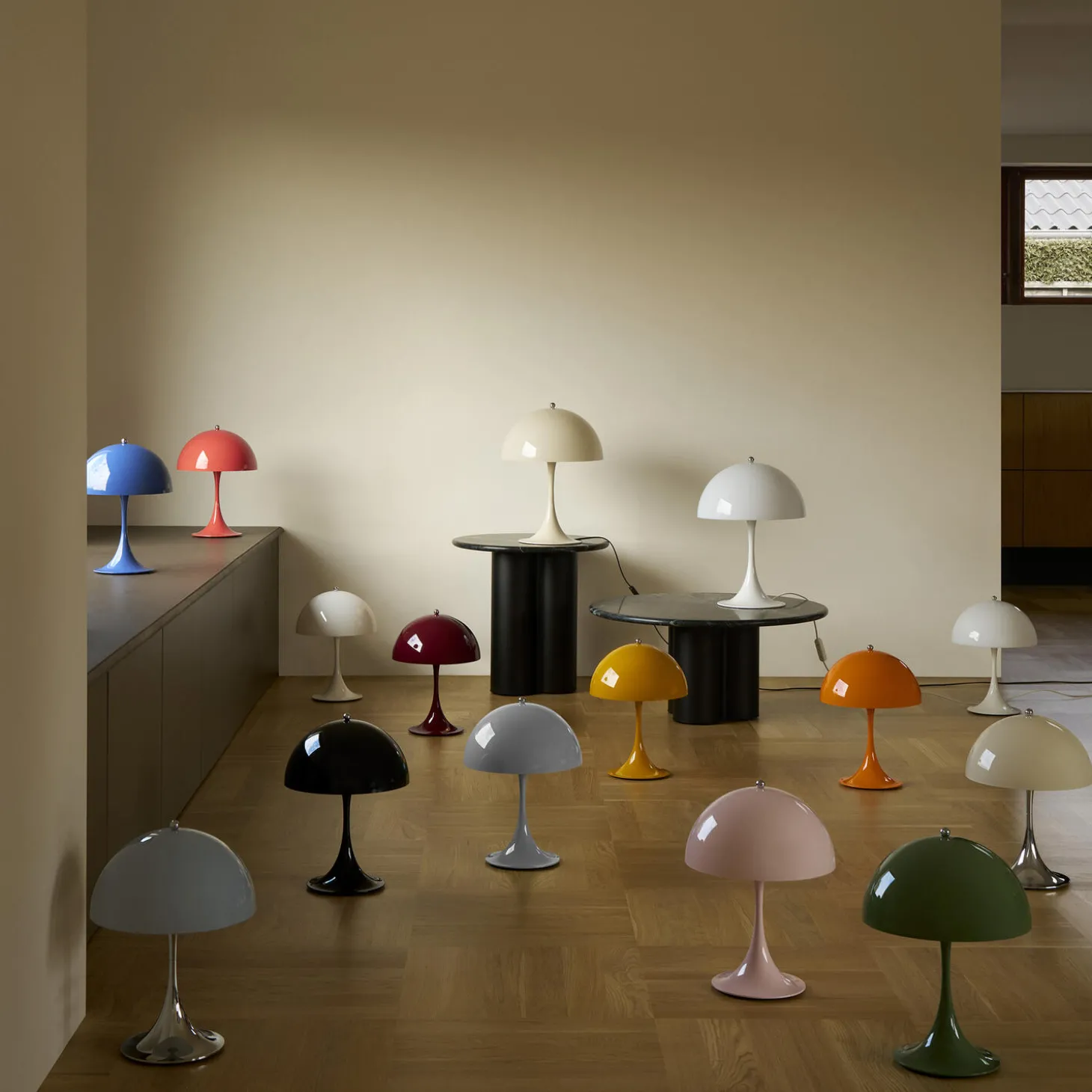 Panthella 250 Portable bordlampe, opal beige
