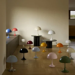 Panthella 250 Portable bordlampe, opaque black