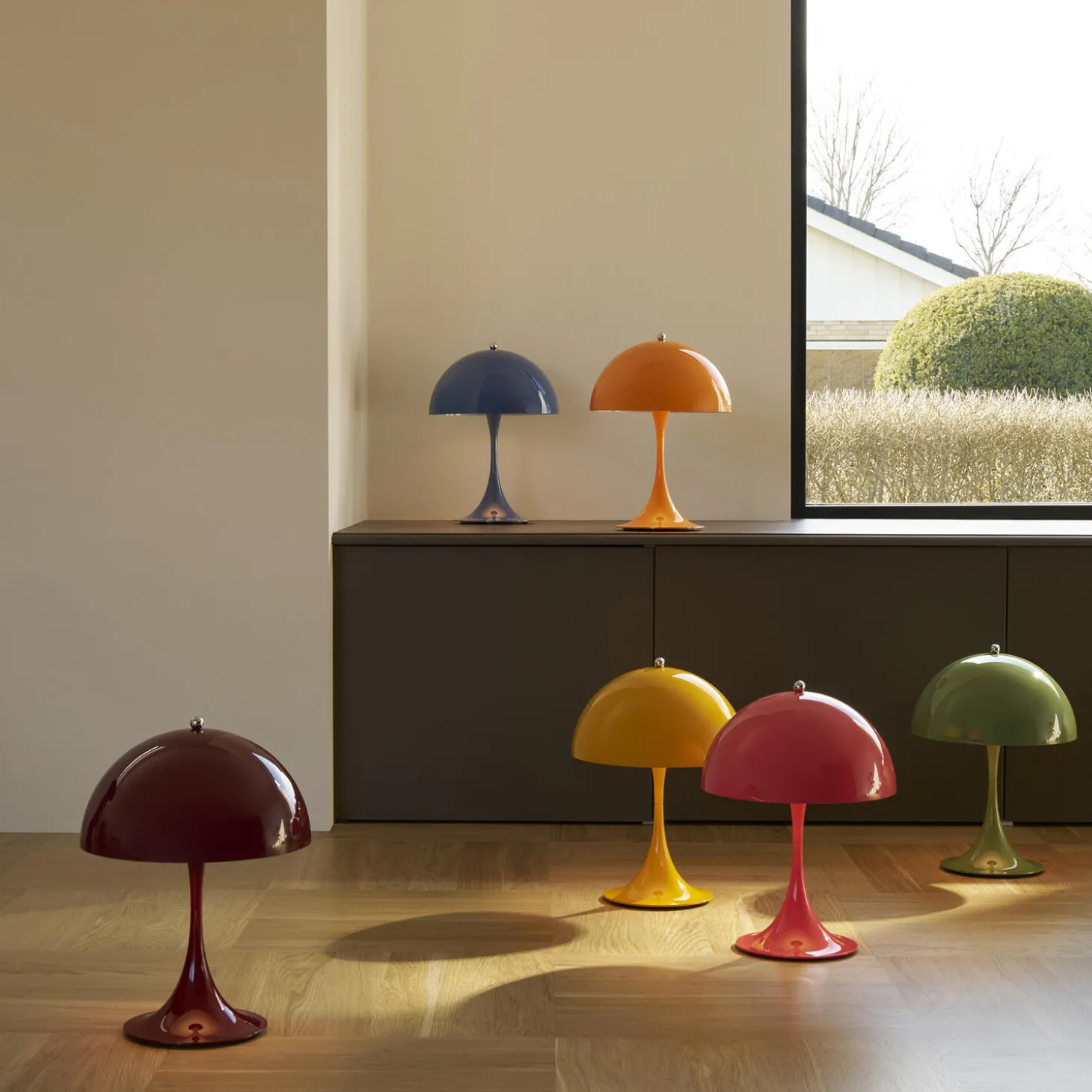 Panthella 250 Portable bordlampe, opaque burgundy