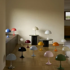 Panthella 250 Portable bordlampe, opaque burgundy