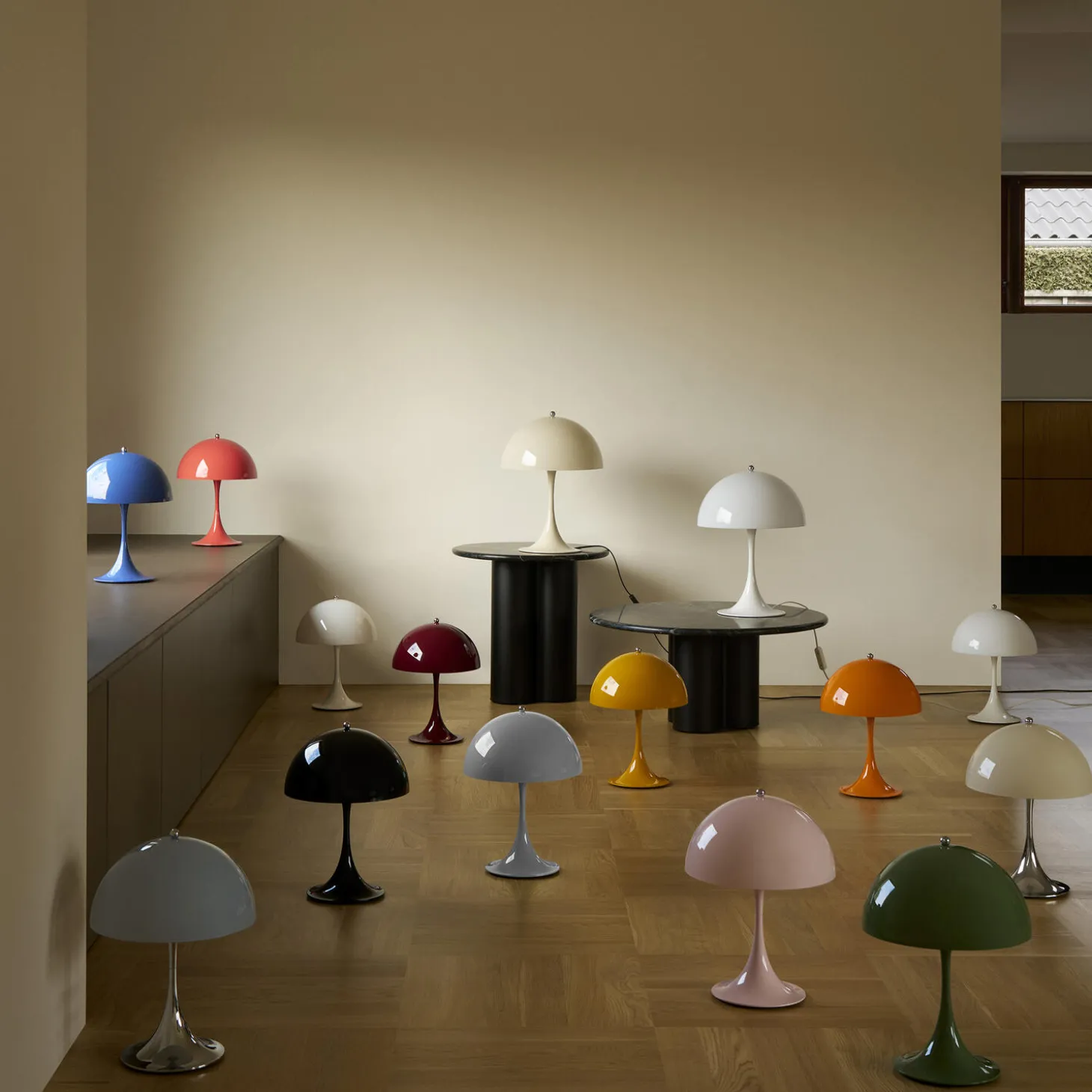 Panthella 250 Portable bordlampe, opaque burgundy