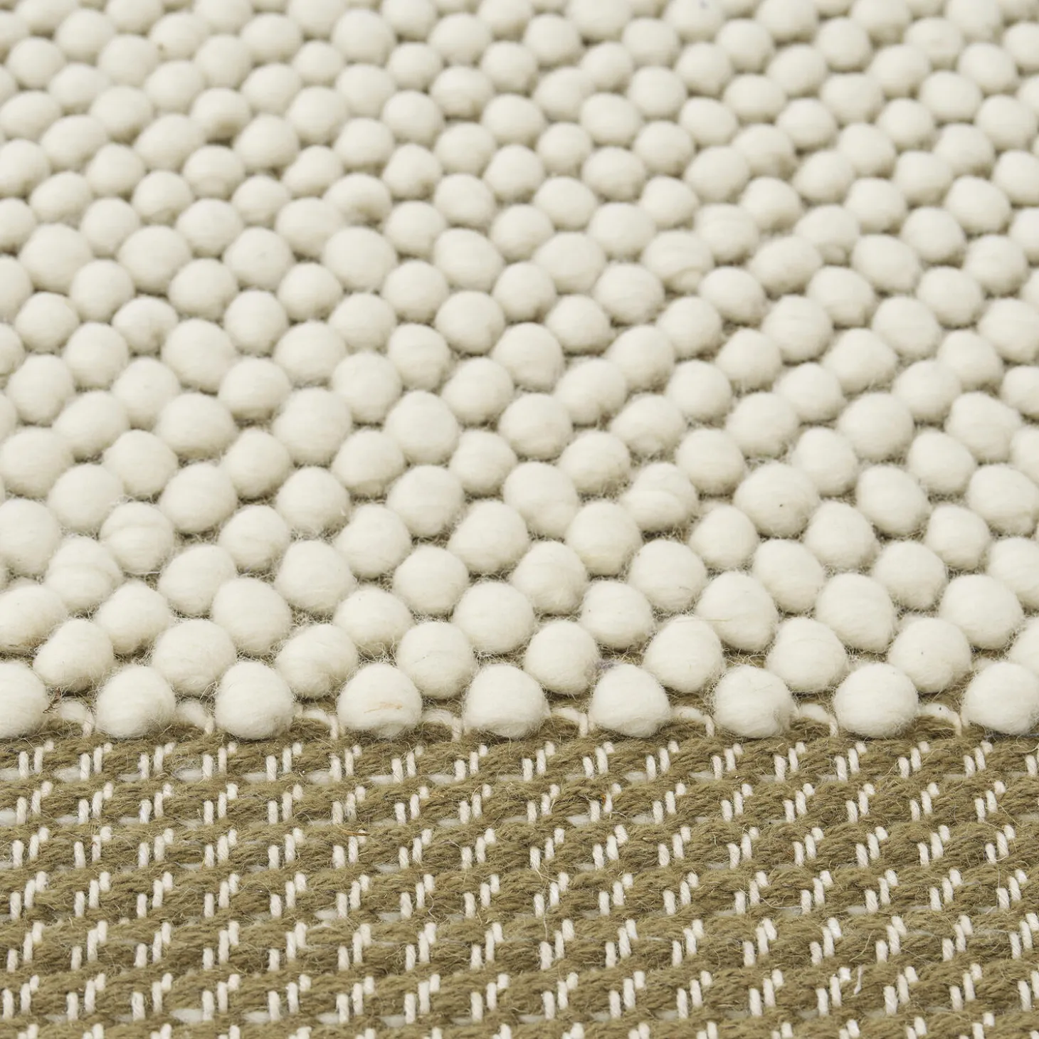 Pebble Rug, brown green