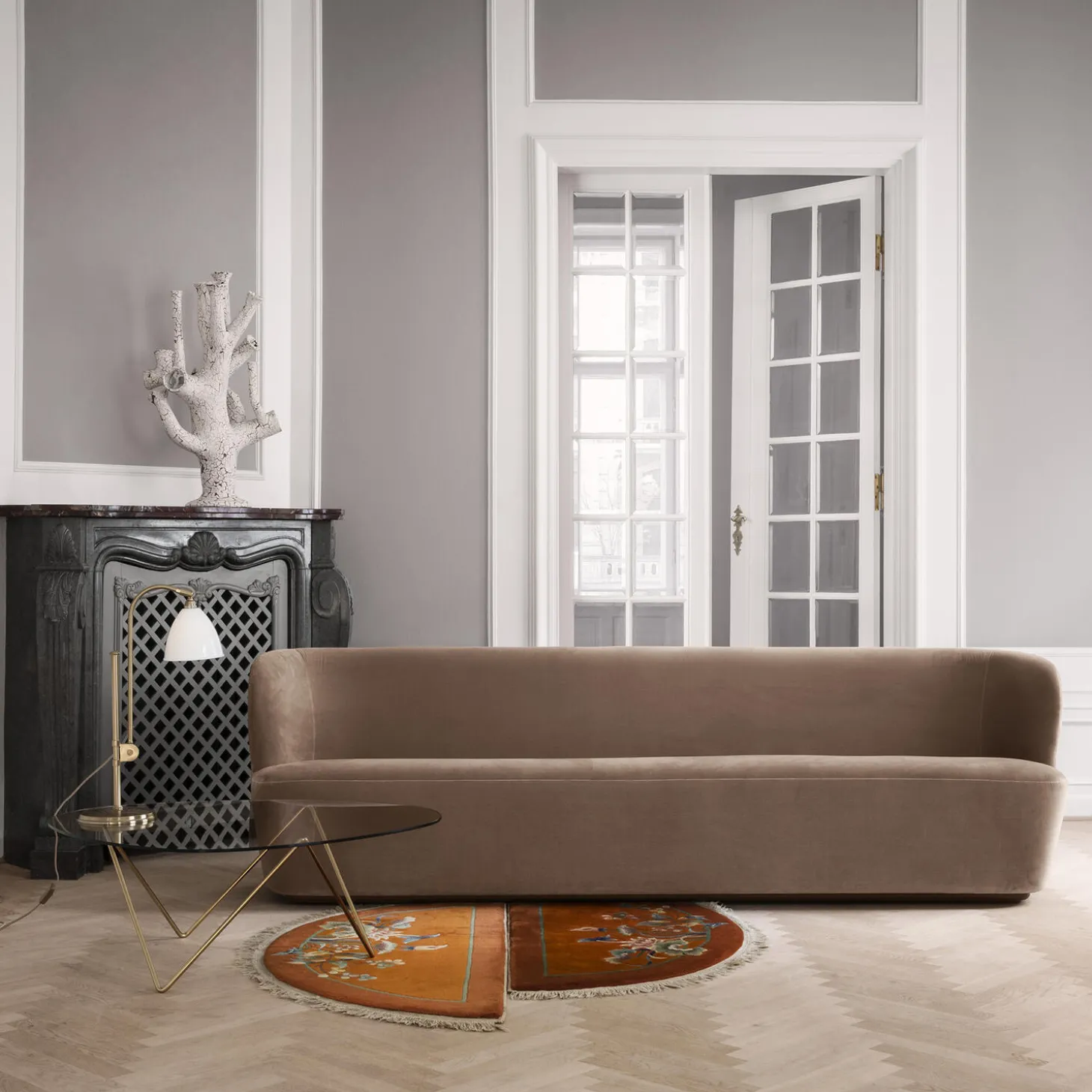 Pedrera Coffee Table, brass semi matt