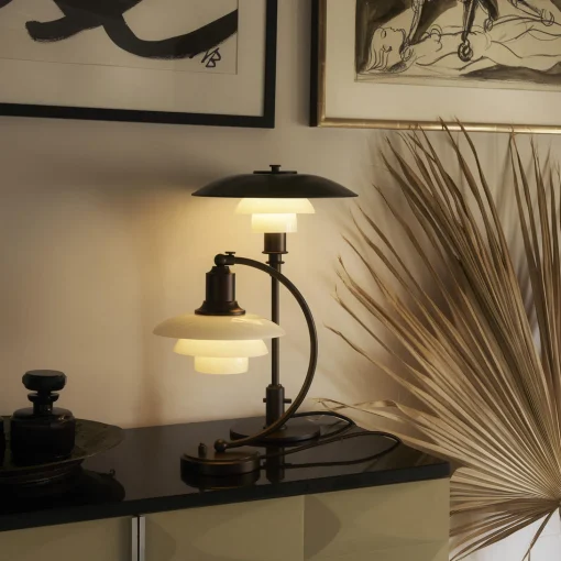 PH 2/2 Luna bordlampe, aged brass/opal glass