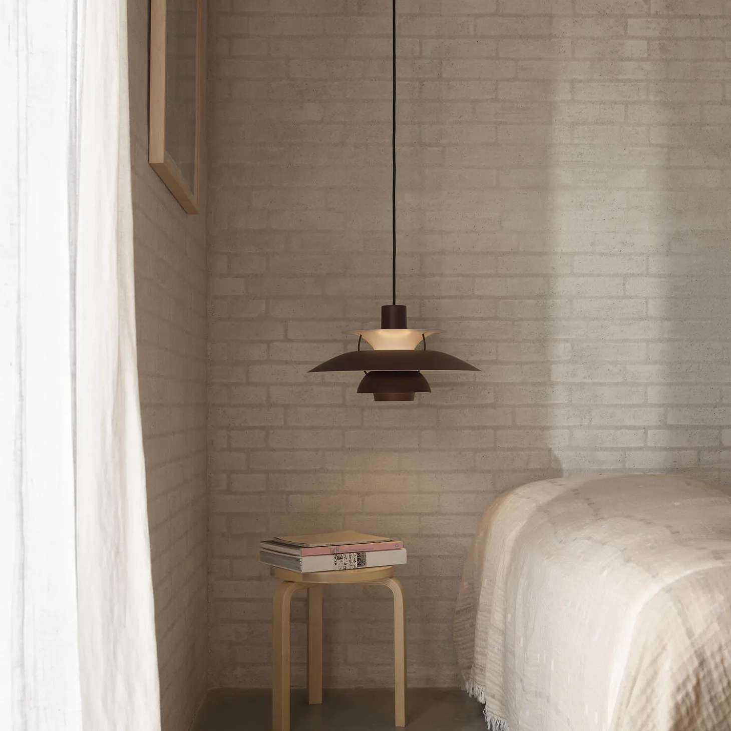 PH 5 Monochrome pendel, monochrome burgundy