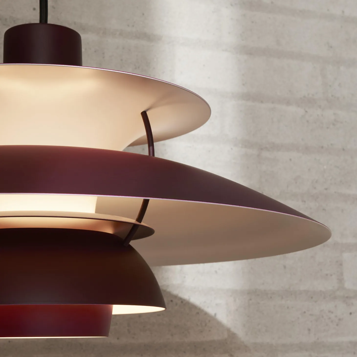 PH 5 Monochrome pendel, monochrome burgundy