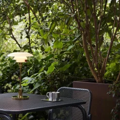 PH 2/1 Portable bordlampe, brass