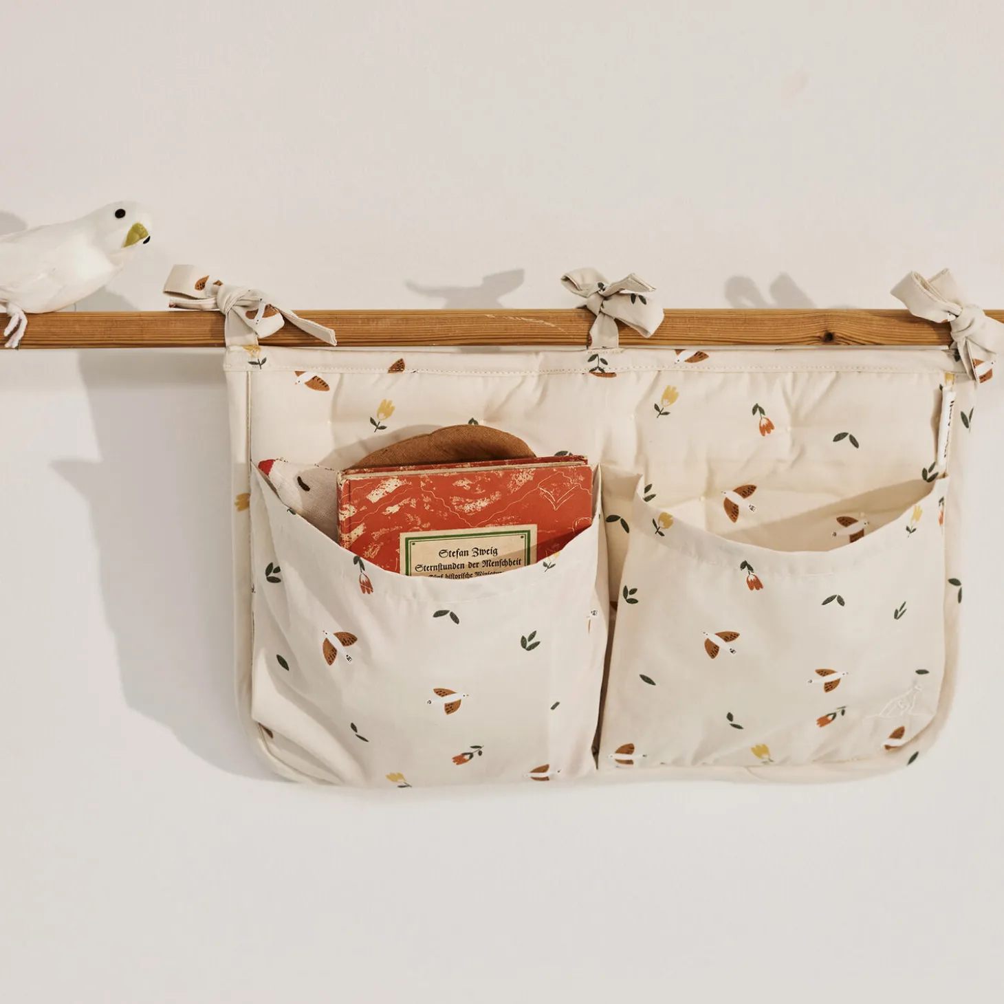 Polly sengelomme, songbirds