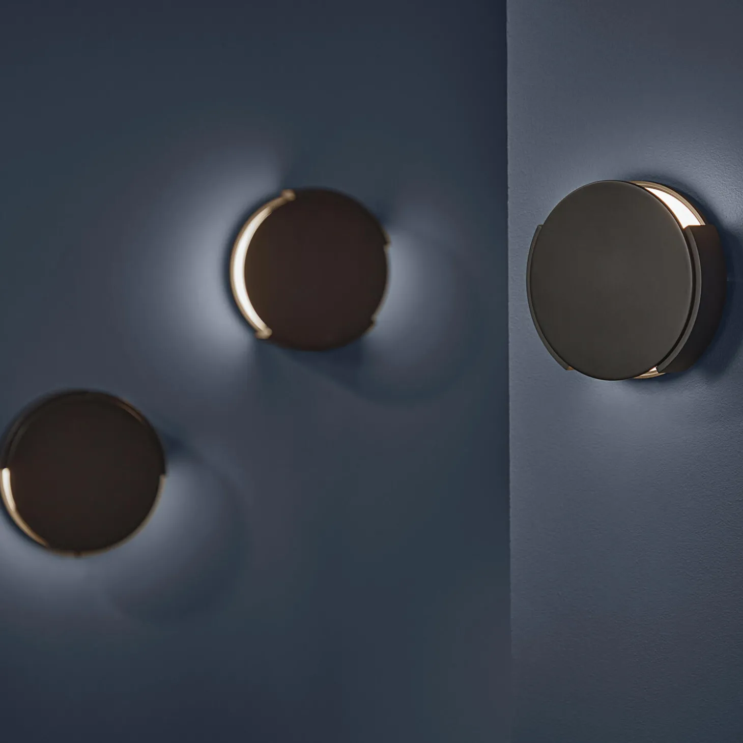 Rotate Wall Lamp, black