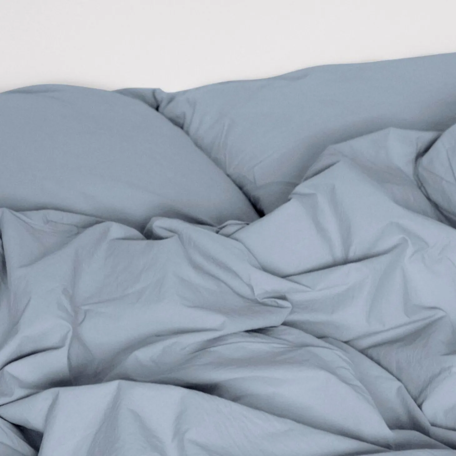 Satin sengesæt, dueblå