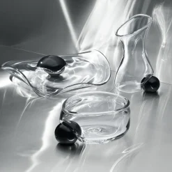 Silhouette Vase