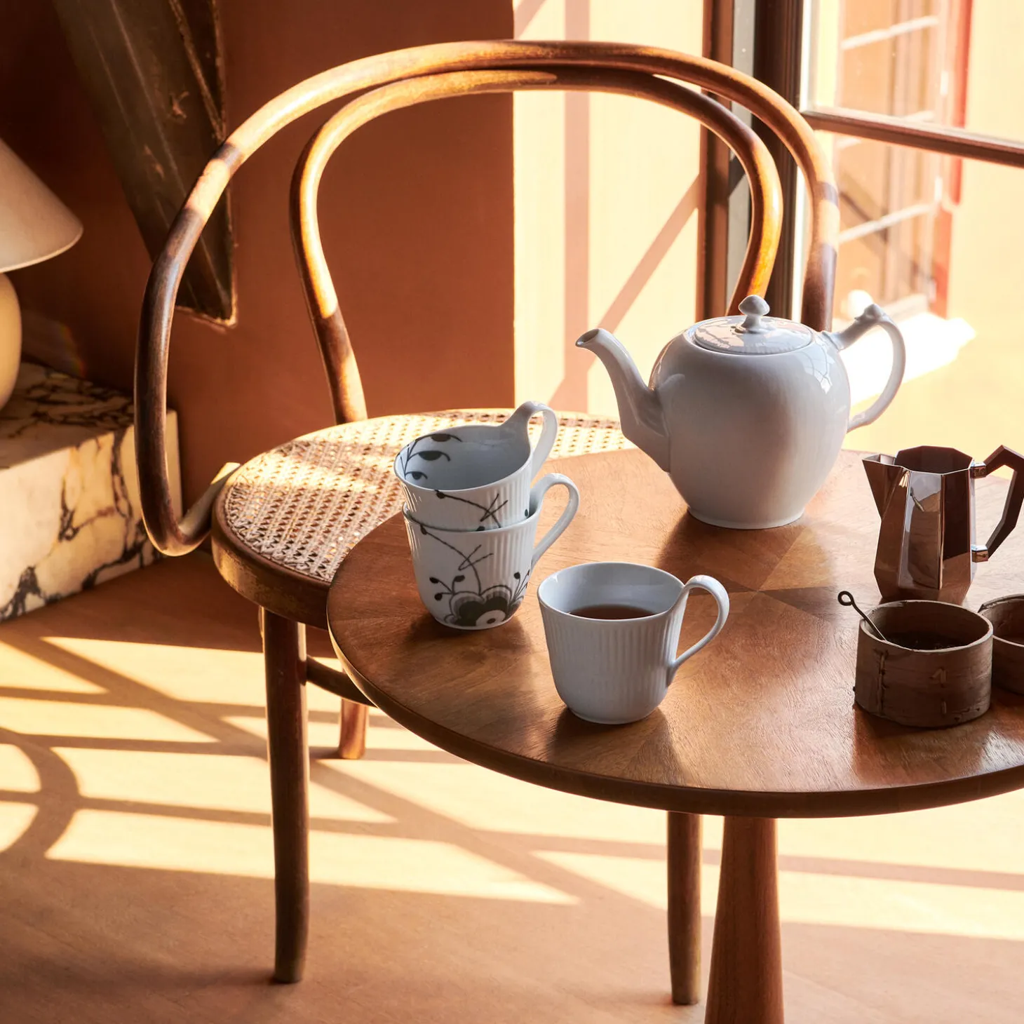 Sort Mega Riflet højhankskop 24 cl