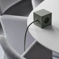 Square 1 USB-C (30W), oak green