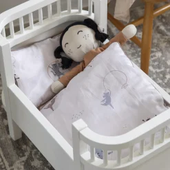 Teeny Toes dukkesengetøj