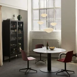 Trace SC88 vitrineskab, dark stained oak