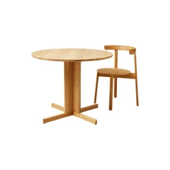 Trefoil Round Table, oak