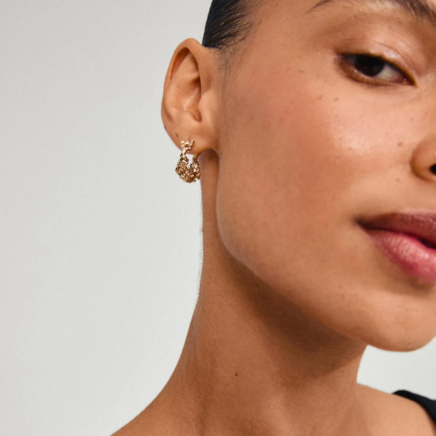 TRUST Øreringe Medium, gold plated