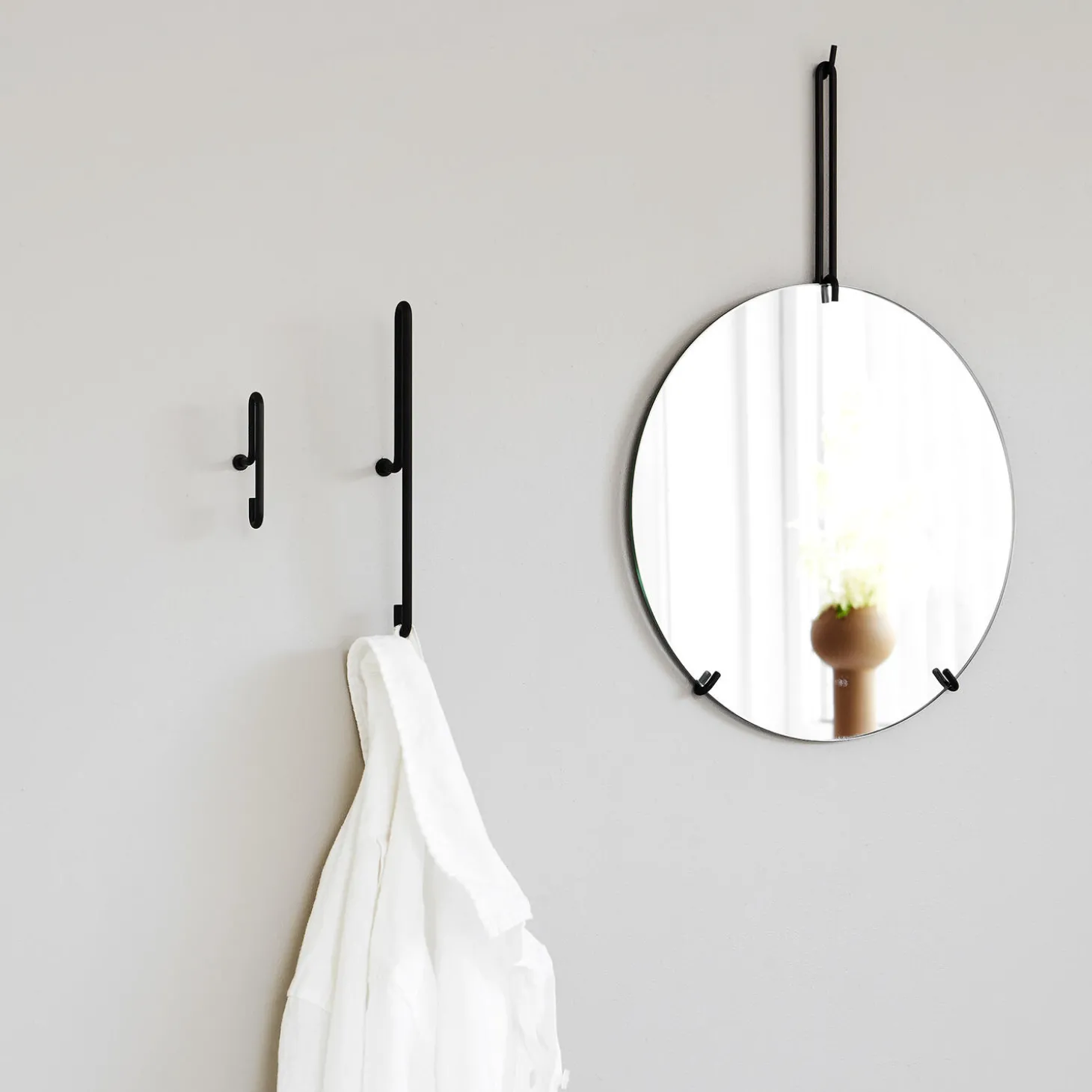 Wall Mirror, black