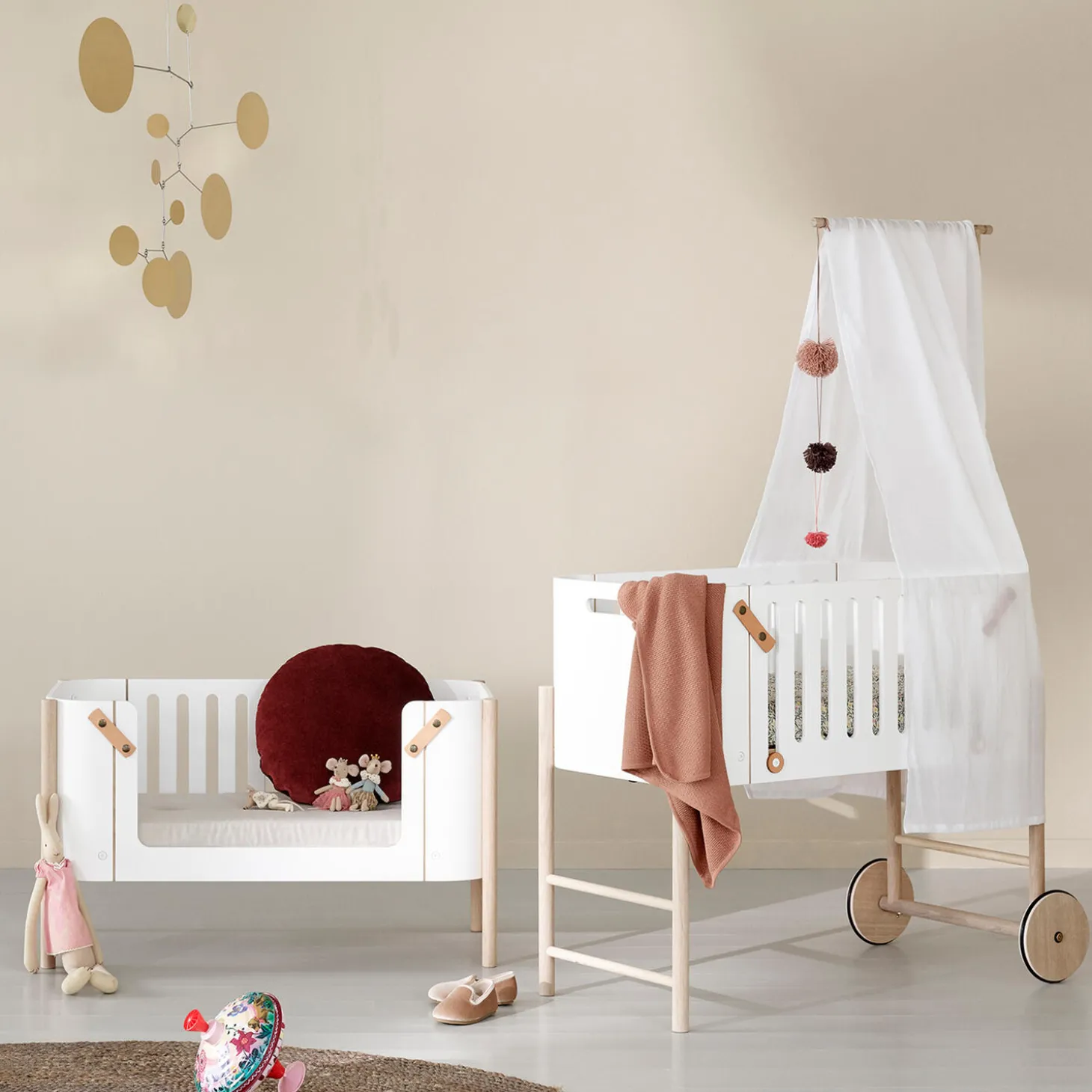 Wood co-sleeper inkl. ombyg til bænk, hvid/eg
