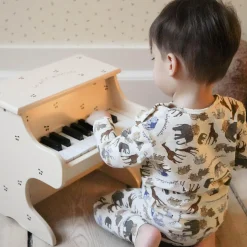 Wooden Piano, cherry