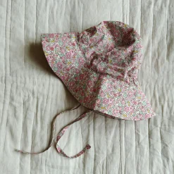 Yvonne Hat Baby, pink betsy